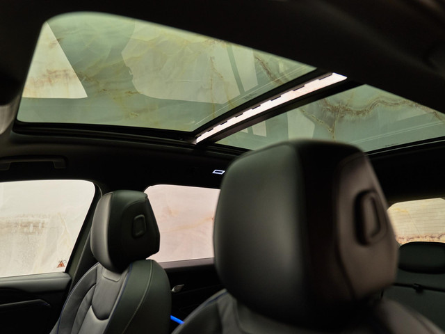 Volkswagen Tiguan - 10