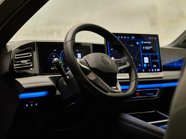 Volkswagen Tiguan - 17