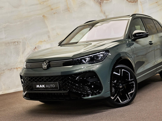 Volkswagen Tiguan - 4