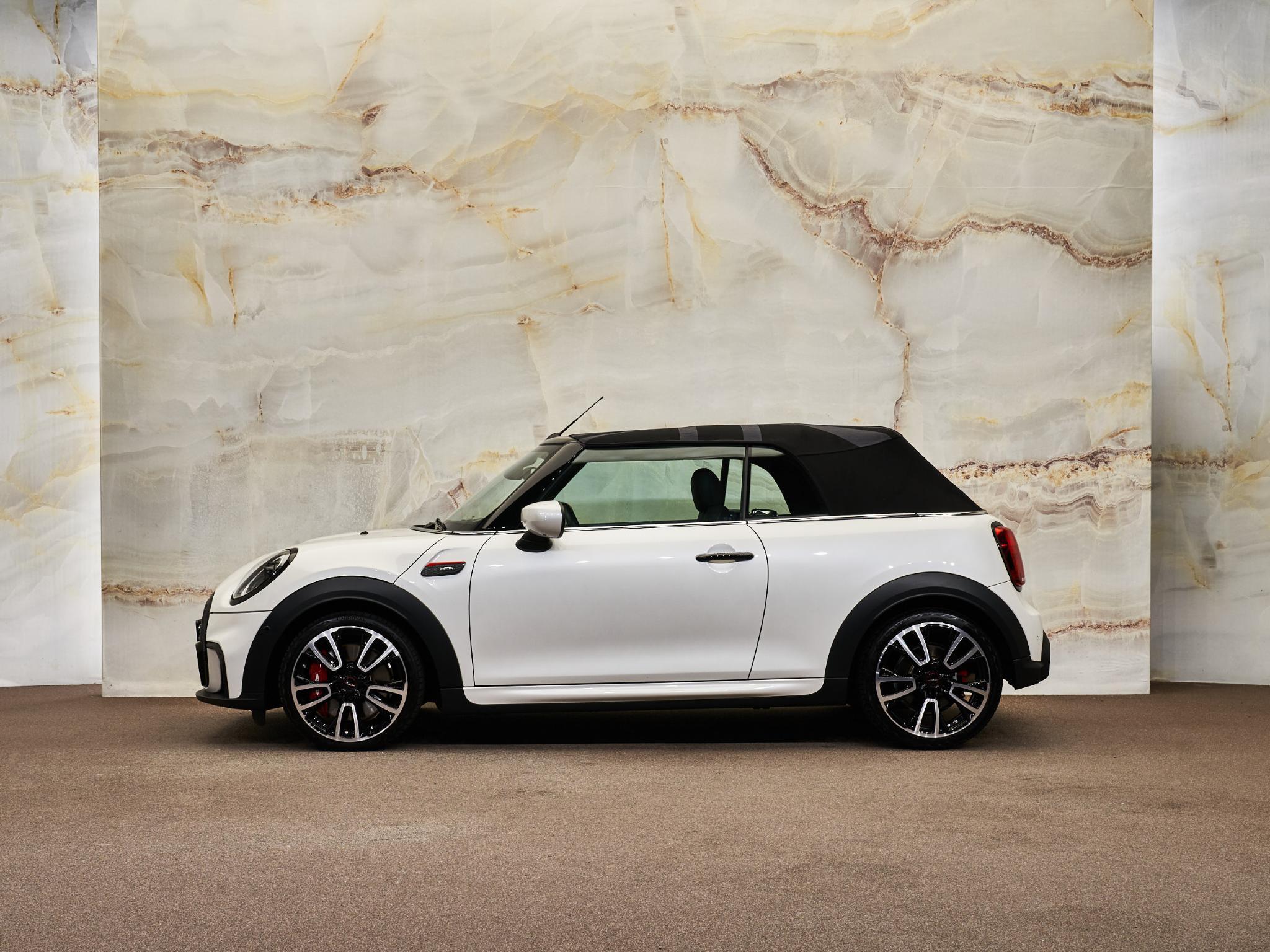 MINI Cooper Cabrio - 27
