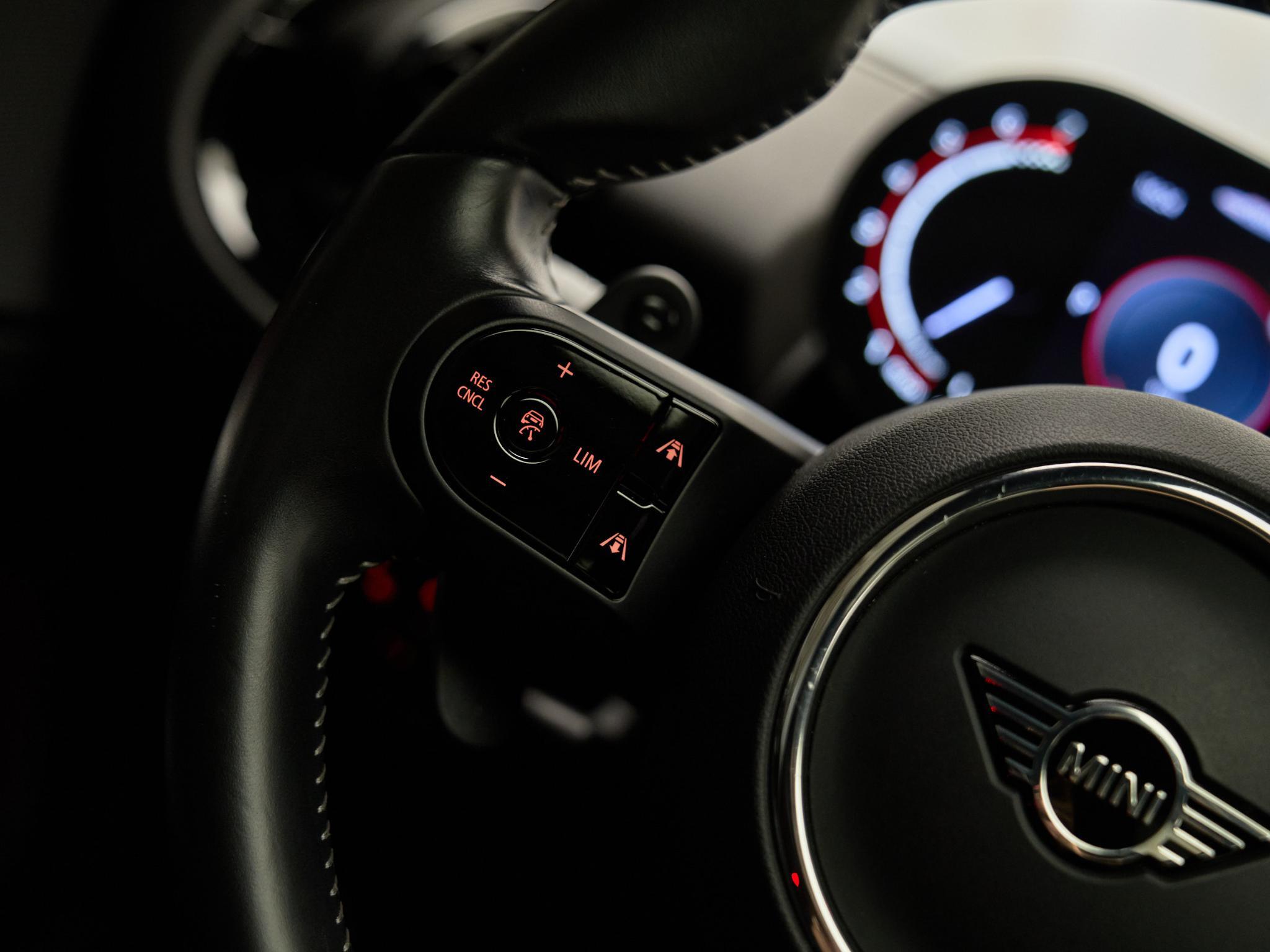MINI Clubman - 13