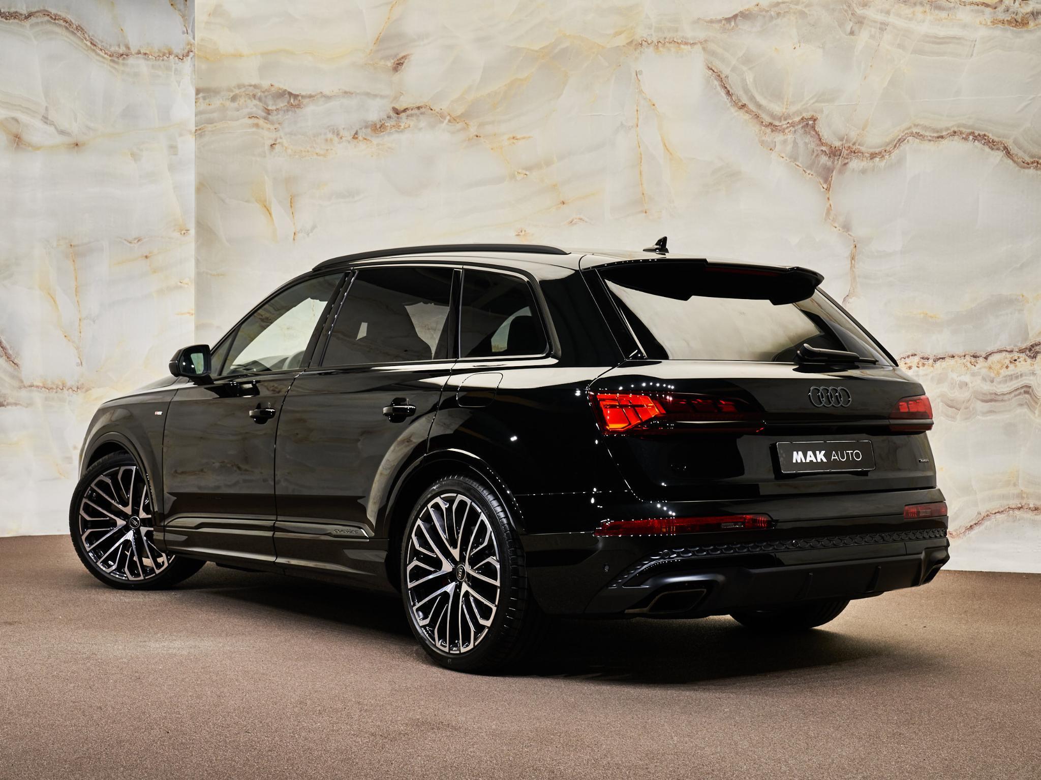 Audi Q7 - 3