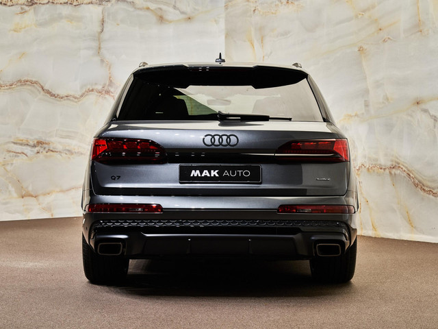 Audi Q7 - 40