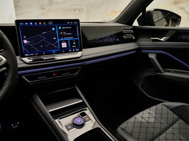 Volkswagen Tiguan - 16