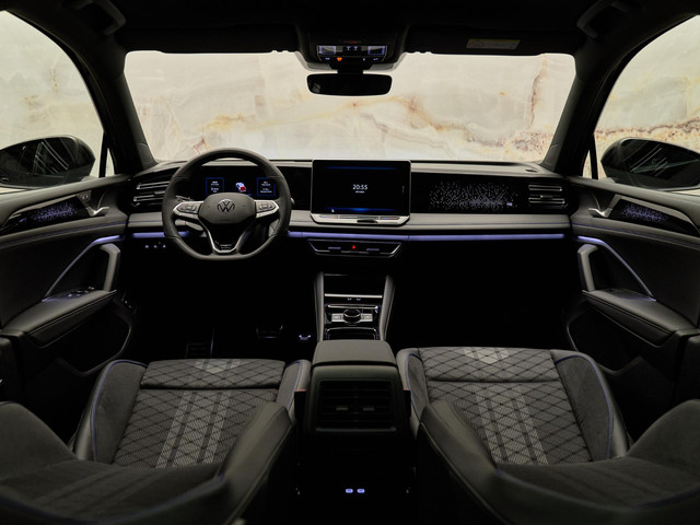 Volkswagen Tiguan - 25