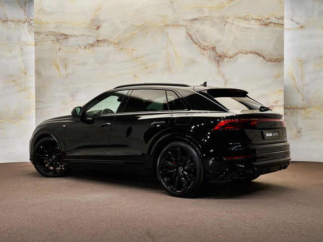 Audi Q8 - 37
