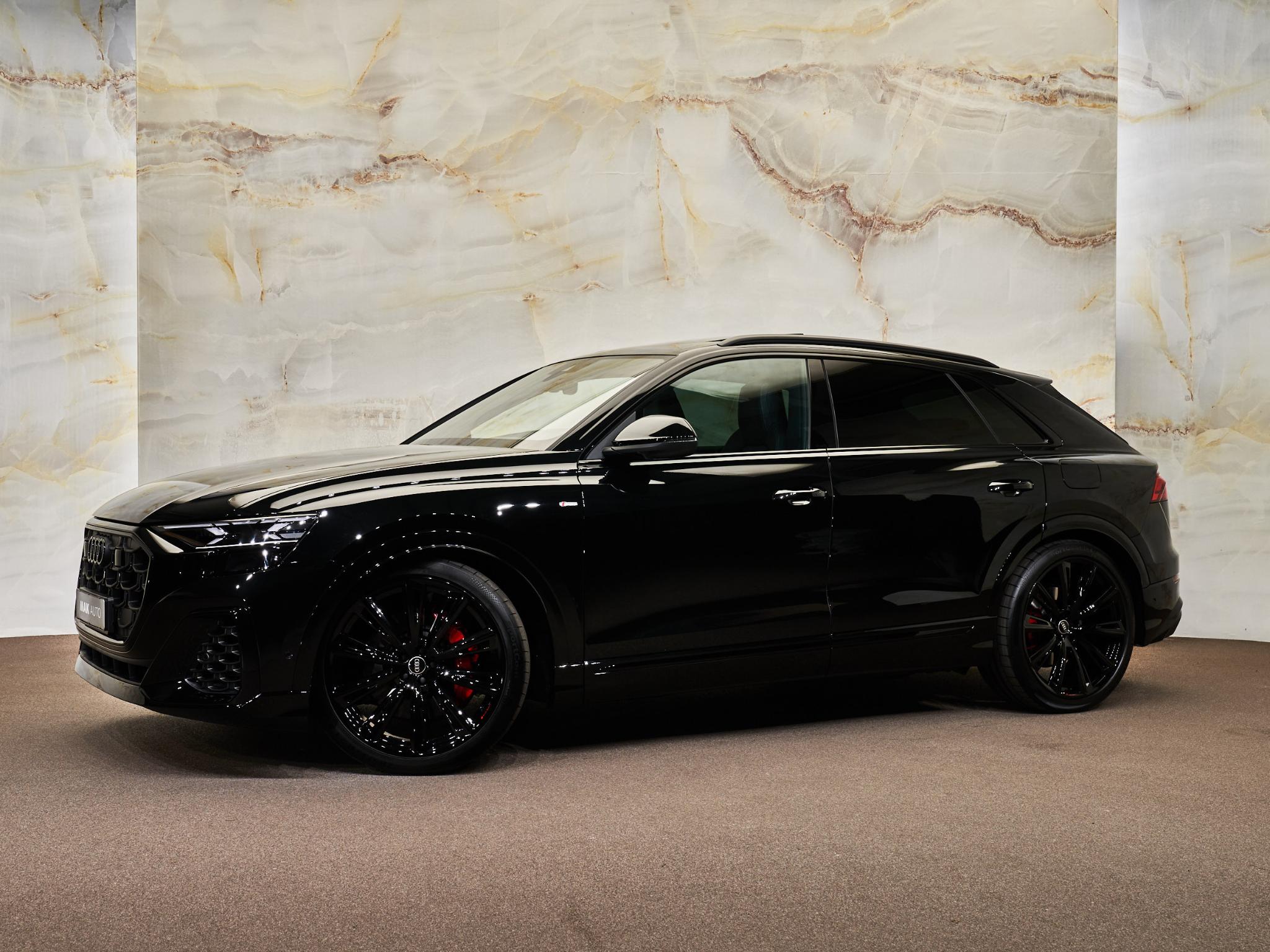 Audi Q8 - 35