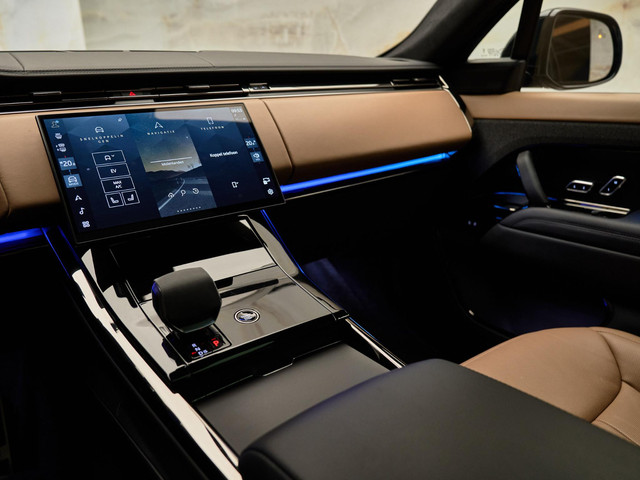Land Rover Range Rover Sport - 21