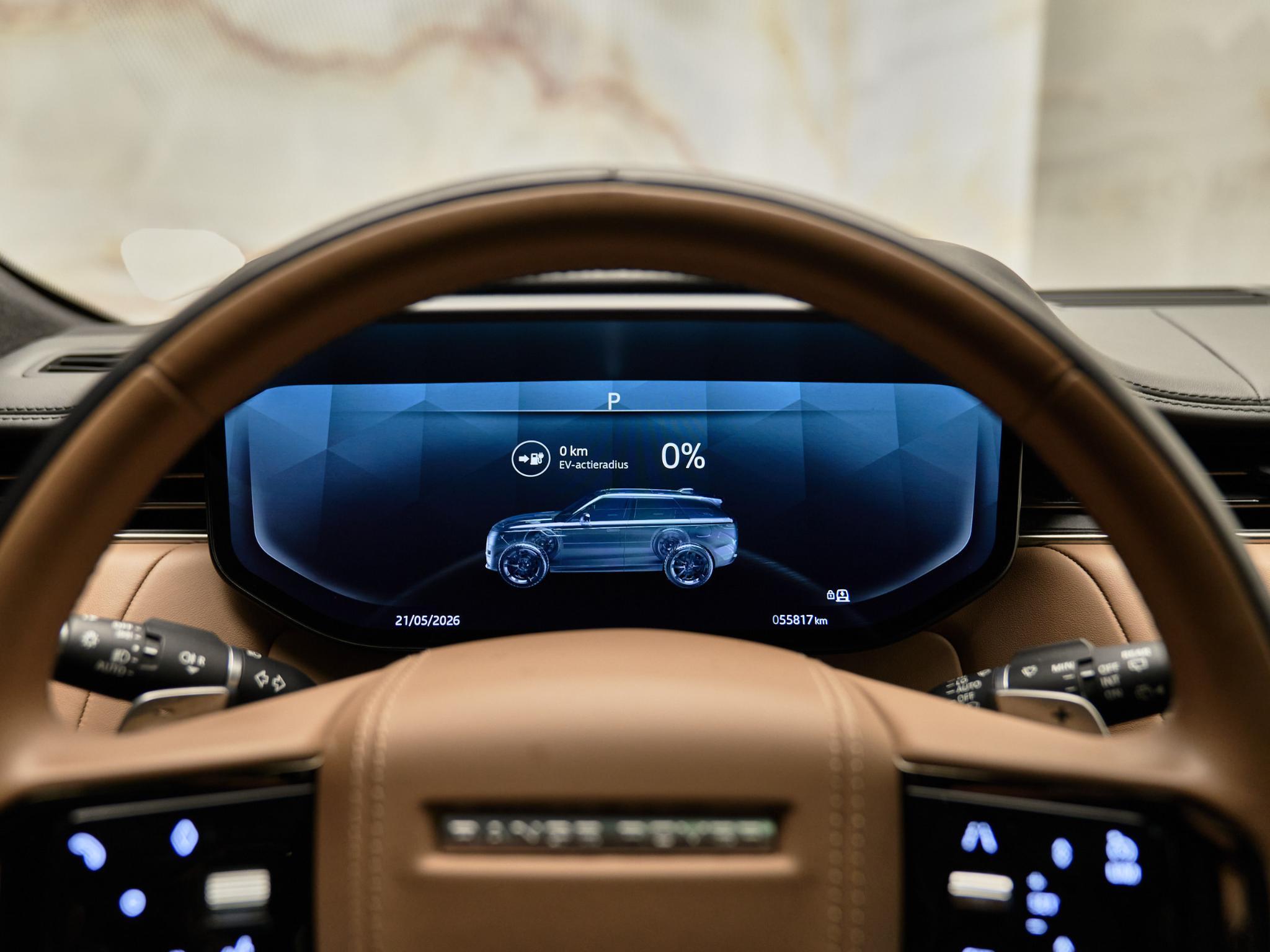 Land Rover Range Rover Sport - 16