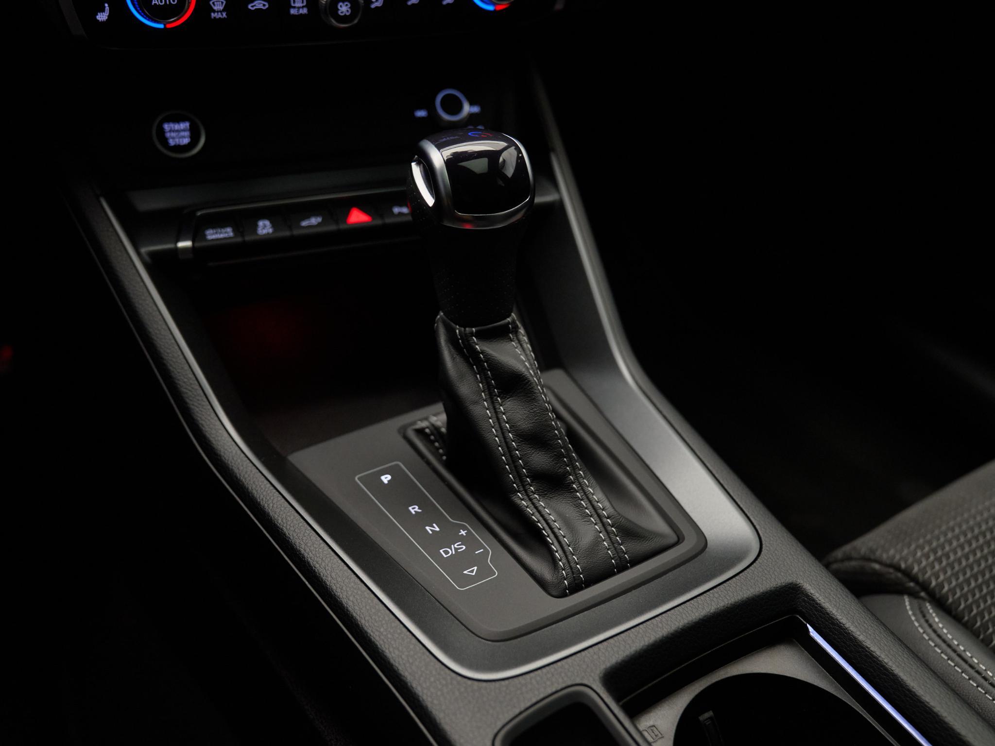 Audi Q3 - 18