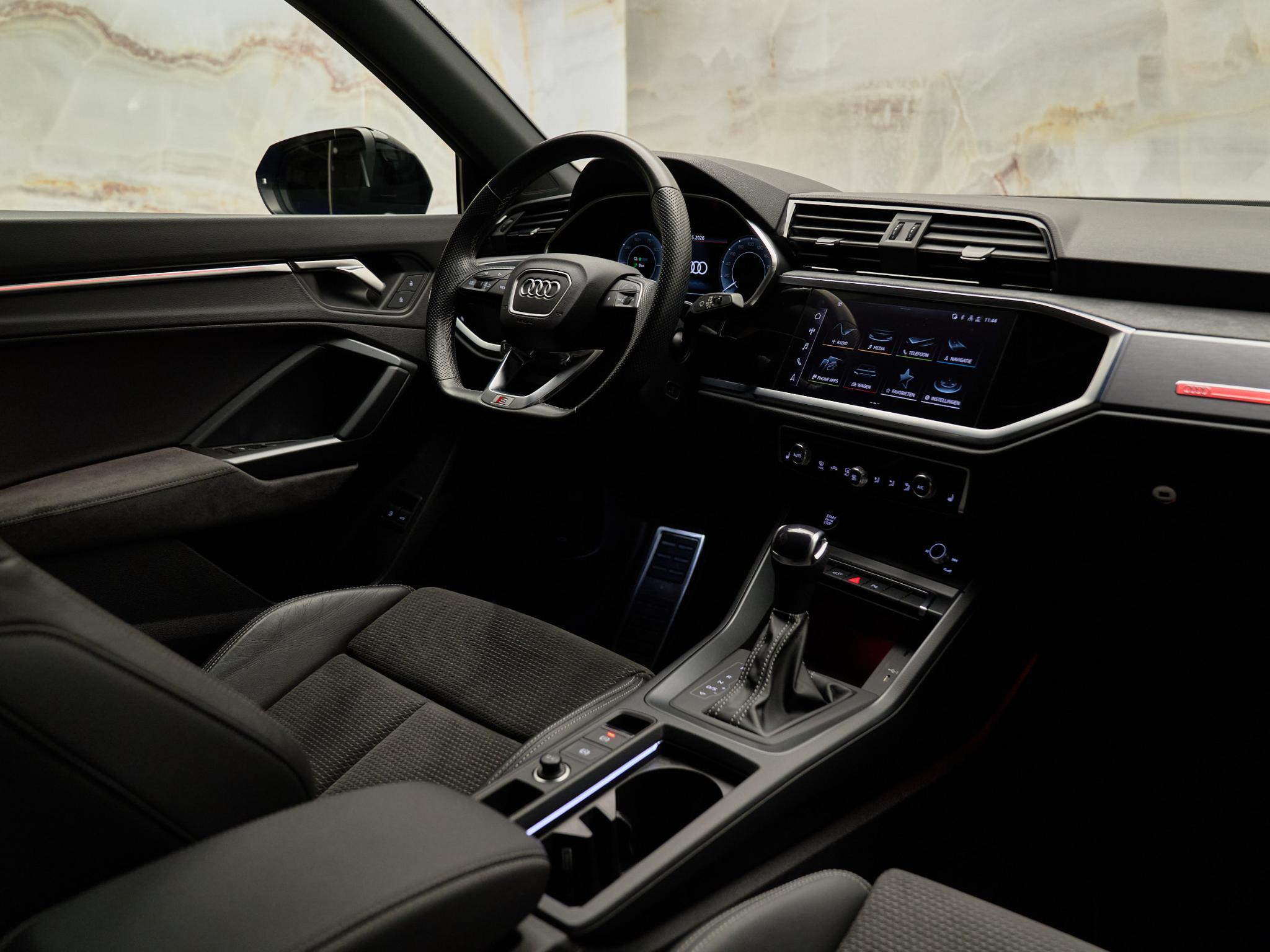 Audi Q3 - 8