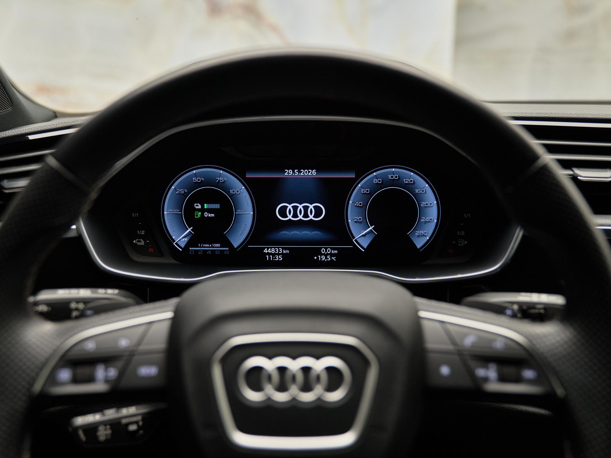 Audi Q3 - 13