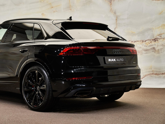 Audi Q8 - 5