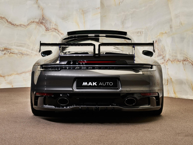 Porsche 911 - 34