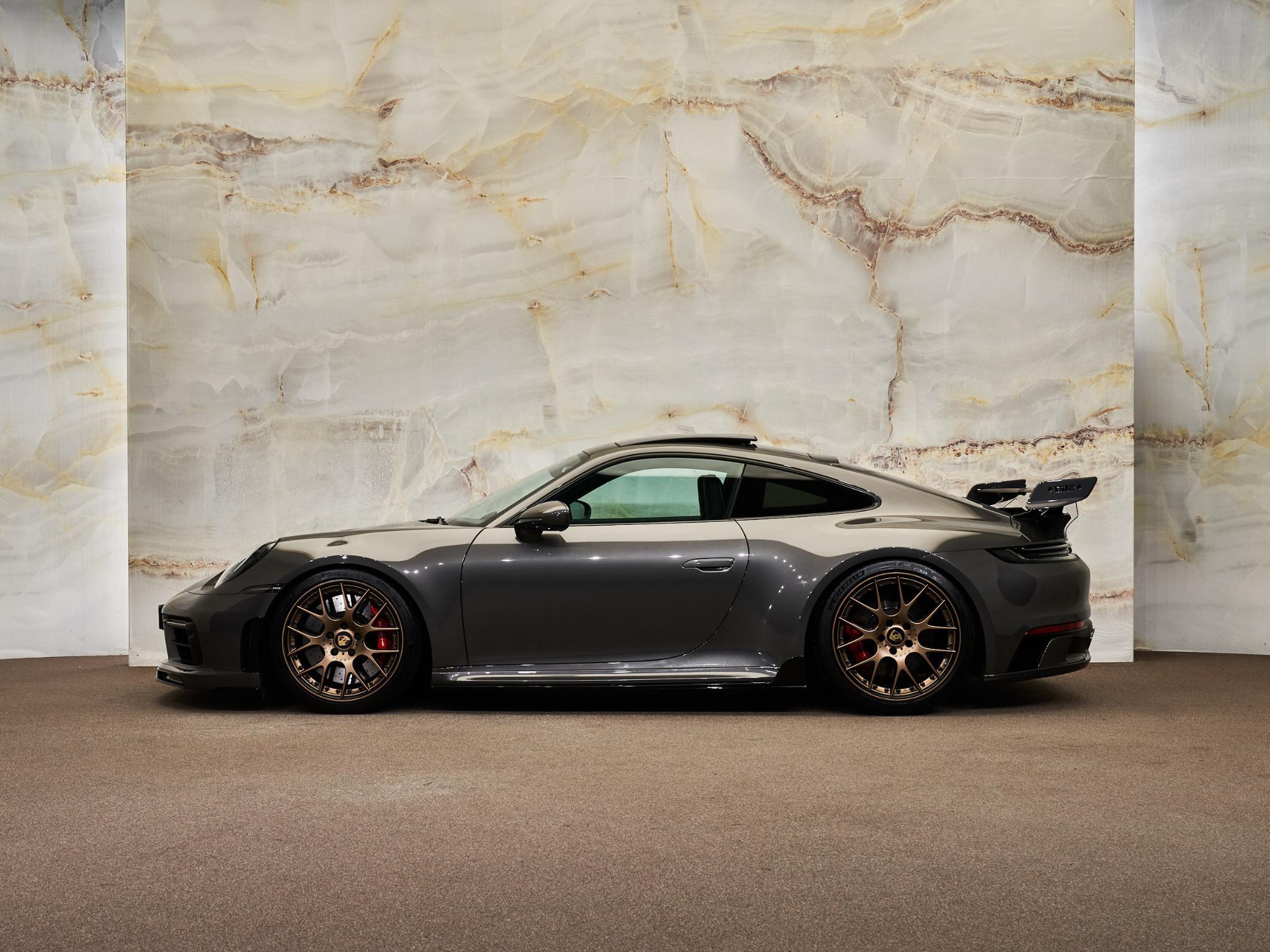 Porsche 911 - 2