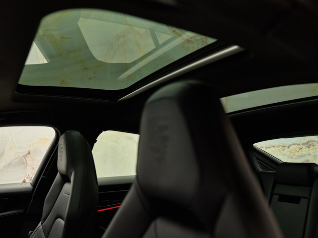 Porsche Panamera - 11