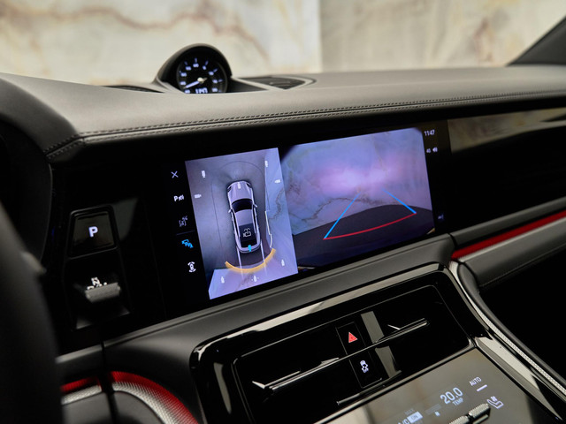 Porsche Panamera - 14