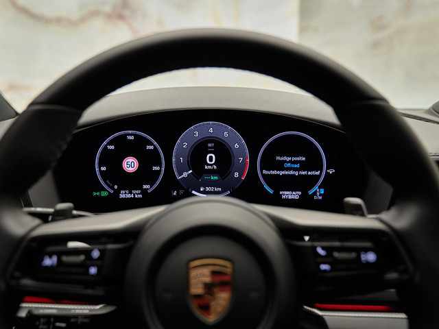 Porsche Panamera - 17