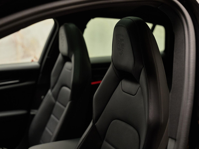 Porsche Panamera - 26