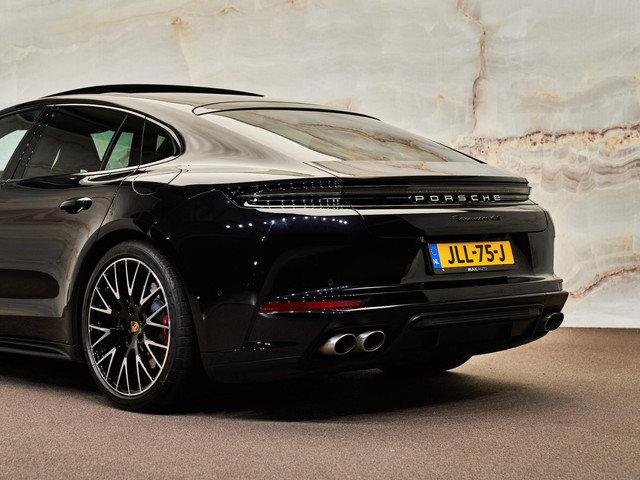Porsche Panamera - 5