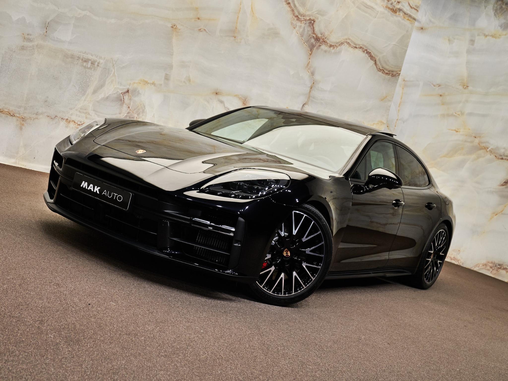 Porsche Panamera - 31