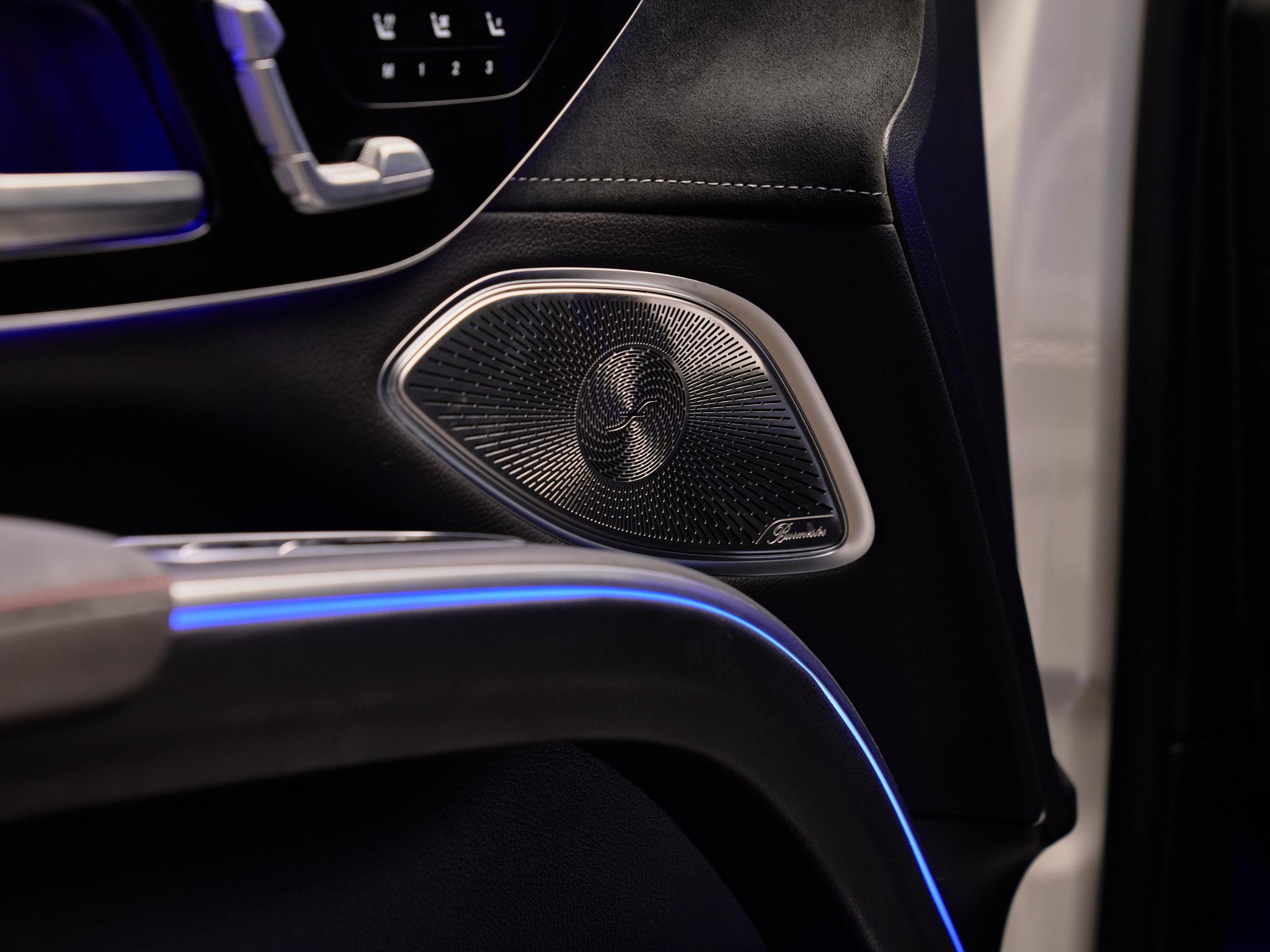 Mercedes-Benz EQS - 12