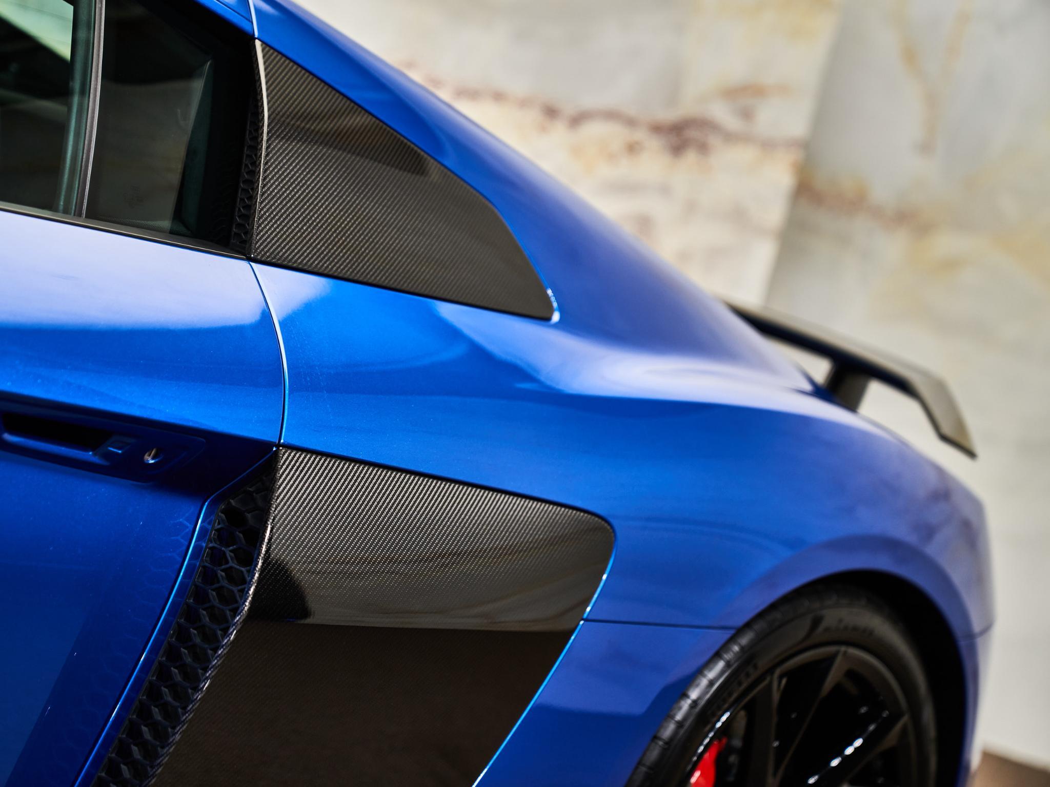 Audi R8 - 8