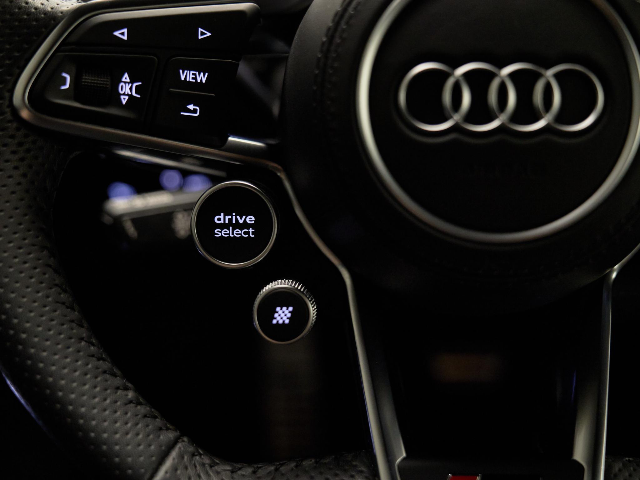 Audi R8 - 24