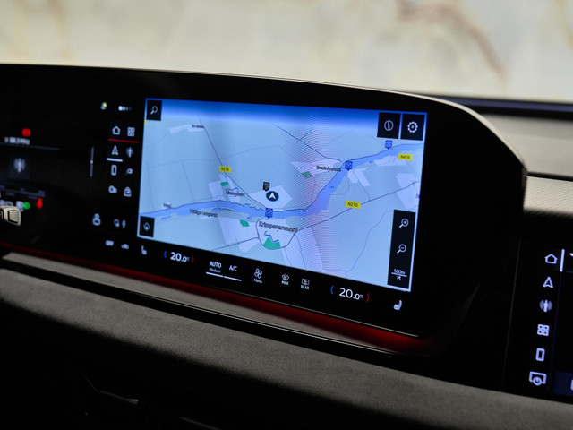Audi Q6 e-tron - 27