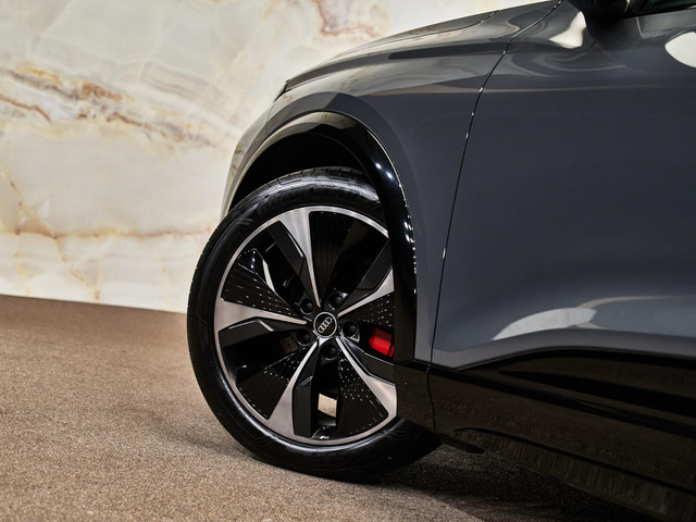 Audi Q6 e-tron - 34