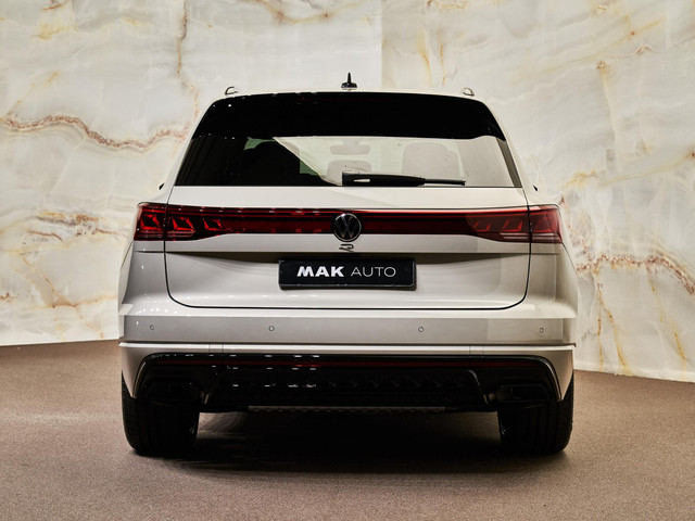 Volkswagen Touareg - 37