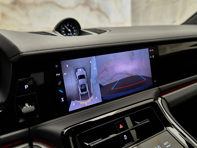 Porsche Panamera - 13