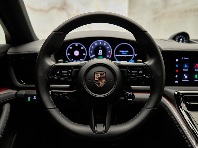 Porsche Panamera - 17