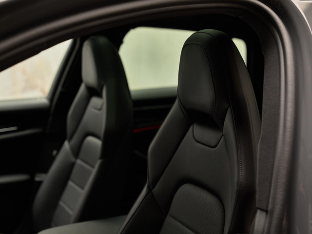 Porsche Panamera - 26