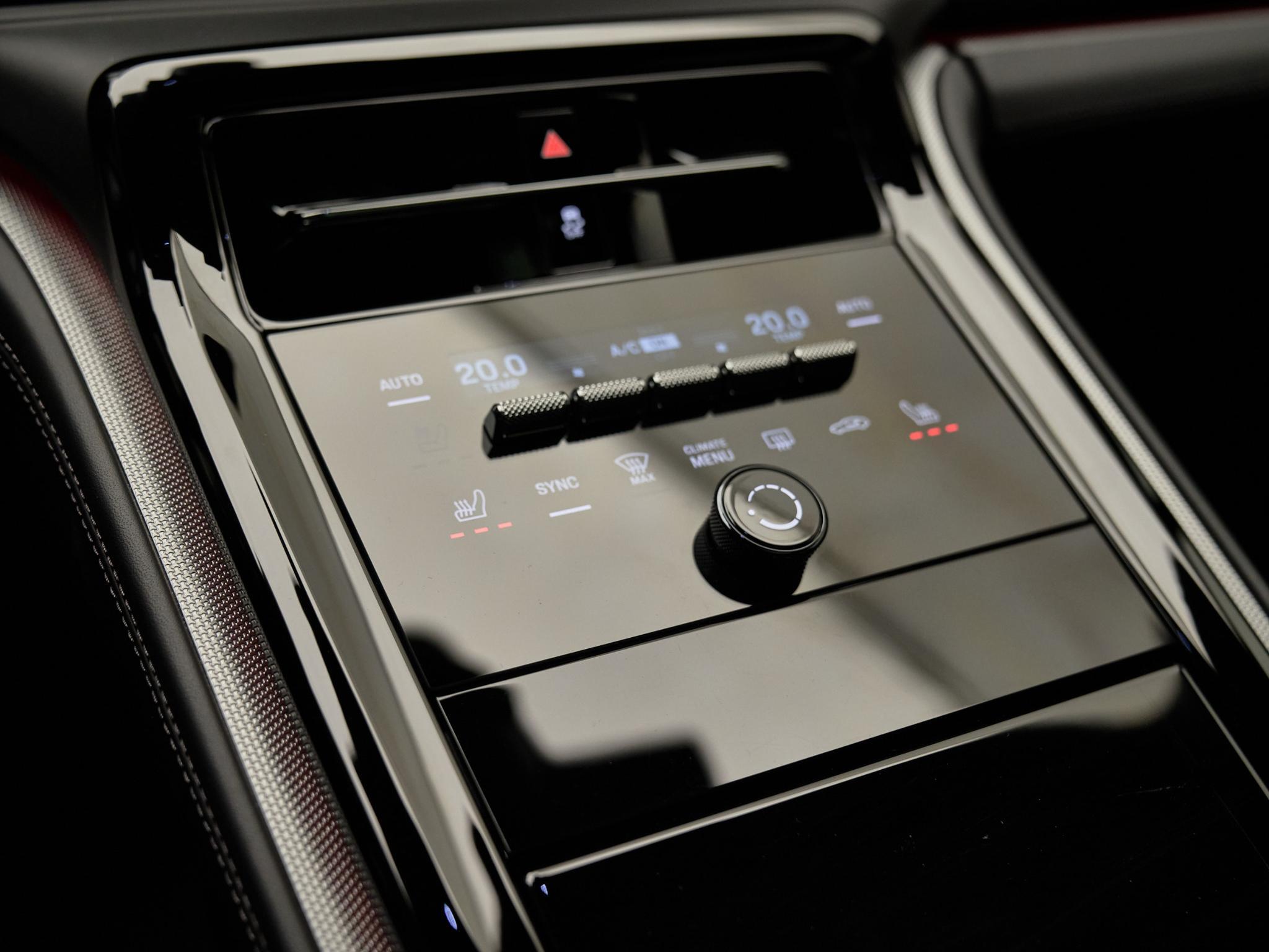 Porsche Panamera - 21