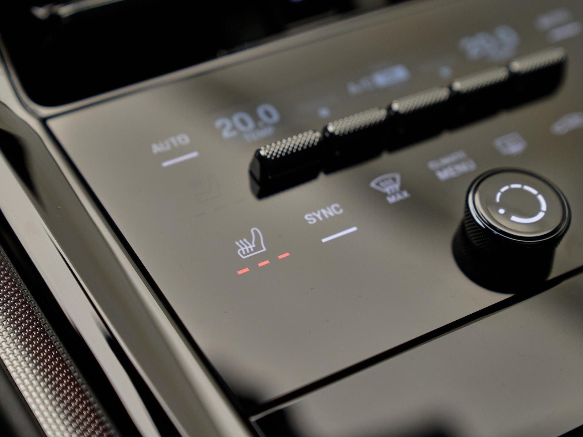 Porsche Panamera - 22