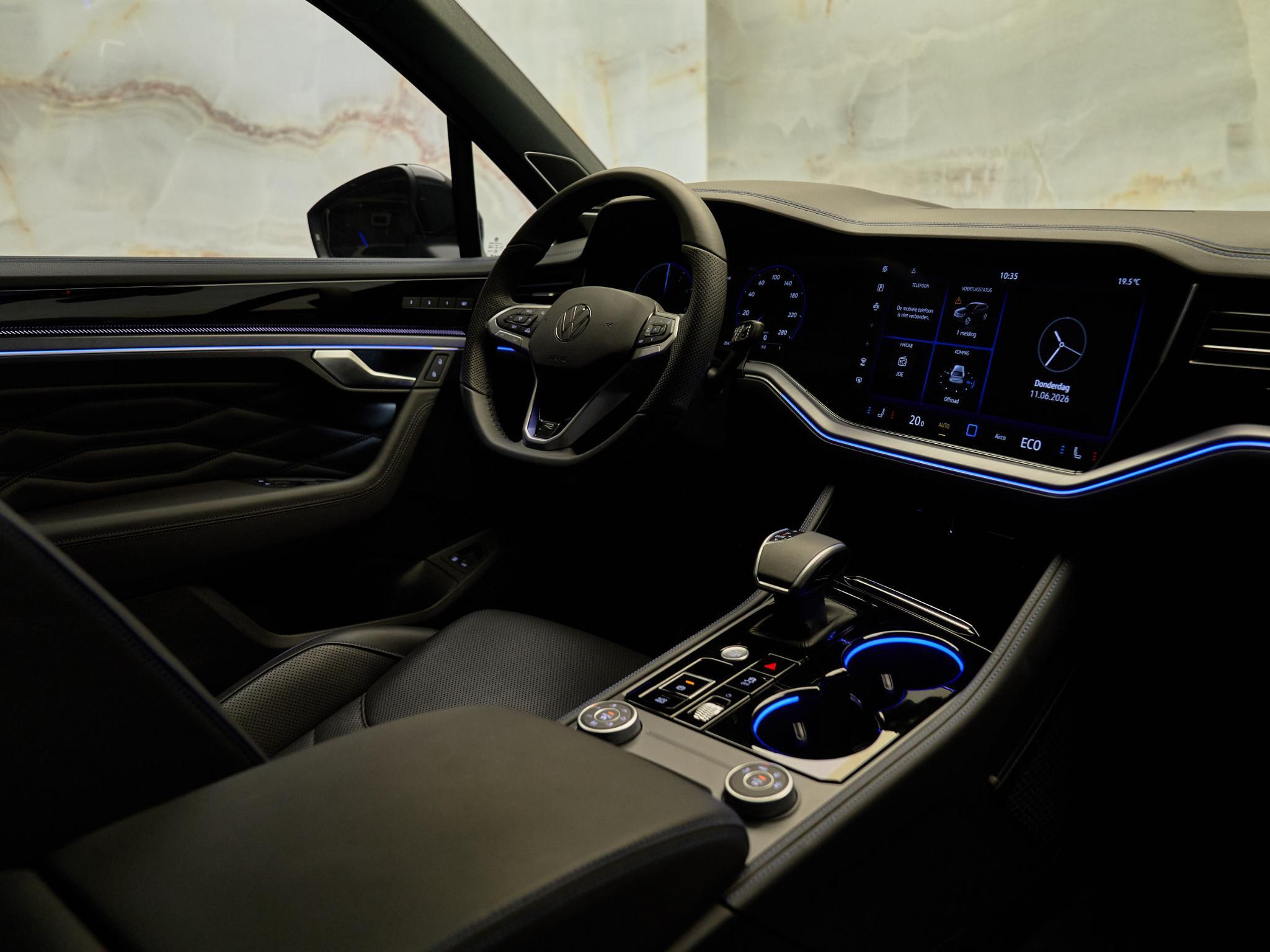 Volkswagen Touareg - 8