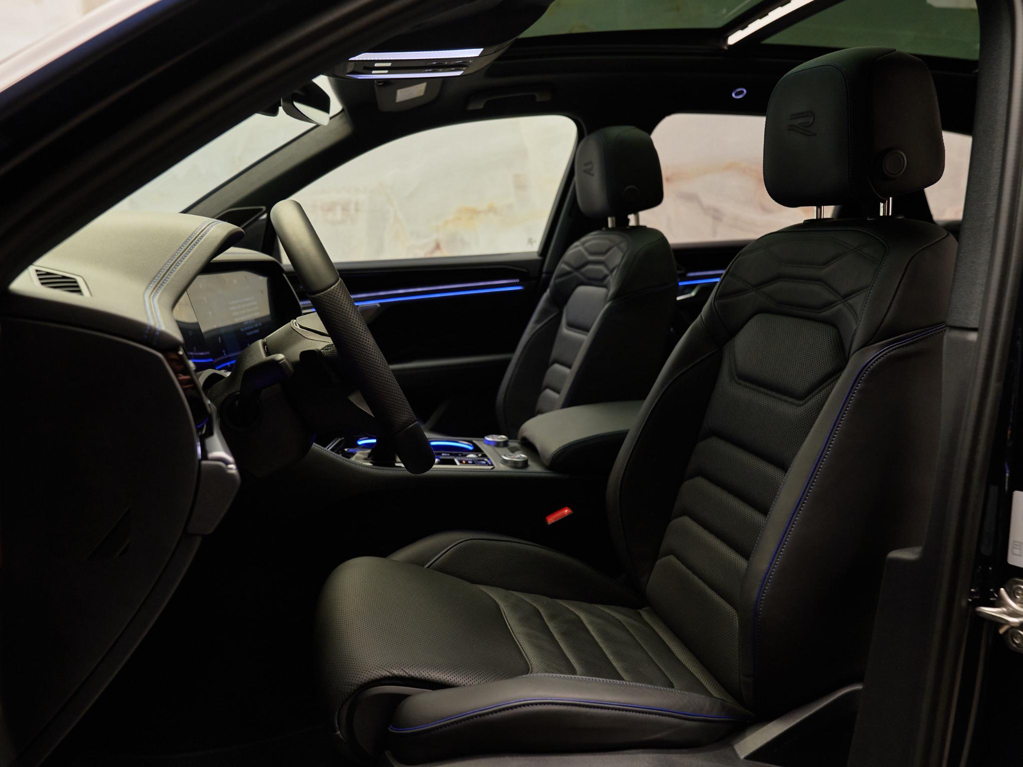 Volkswagen Touareg - 7