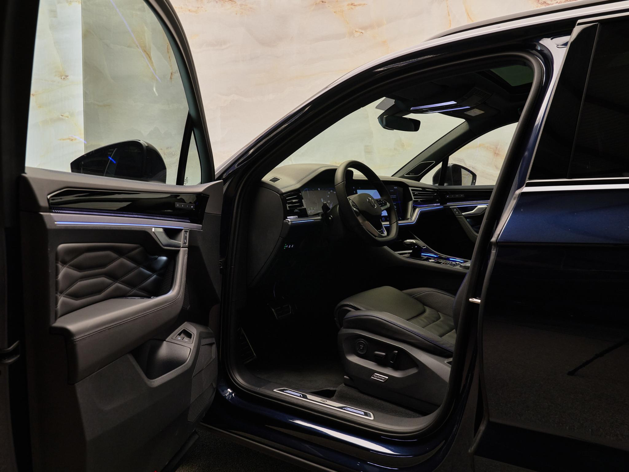 Volkswagen Touareg - 6