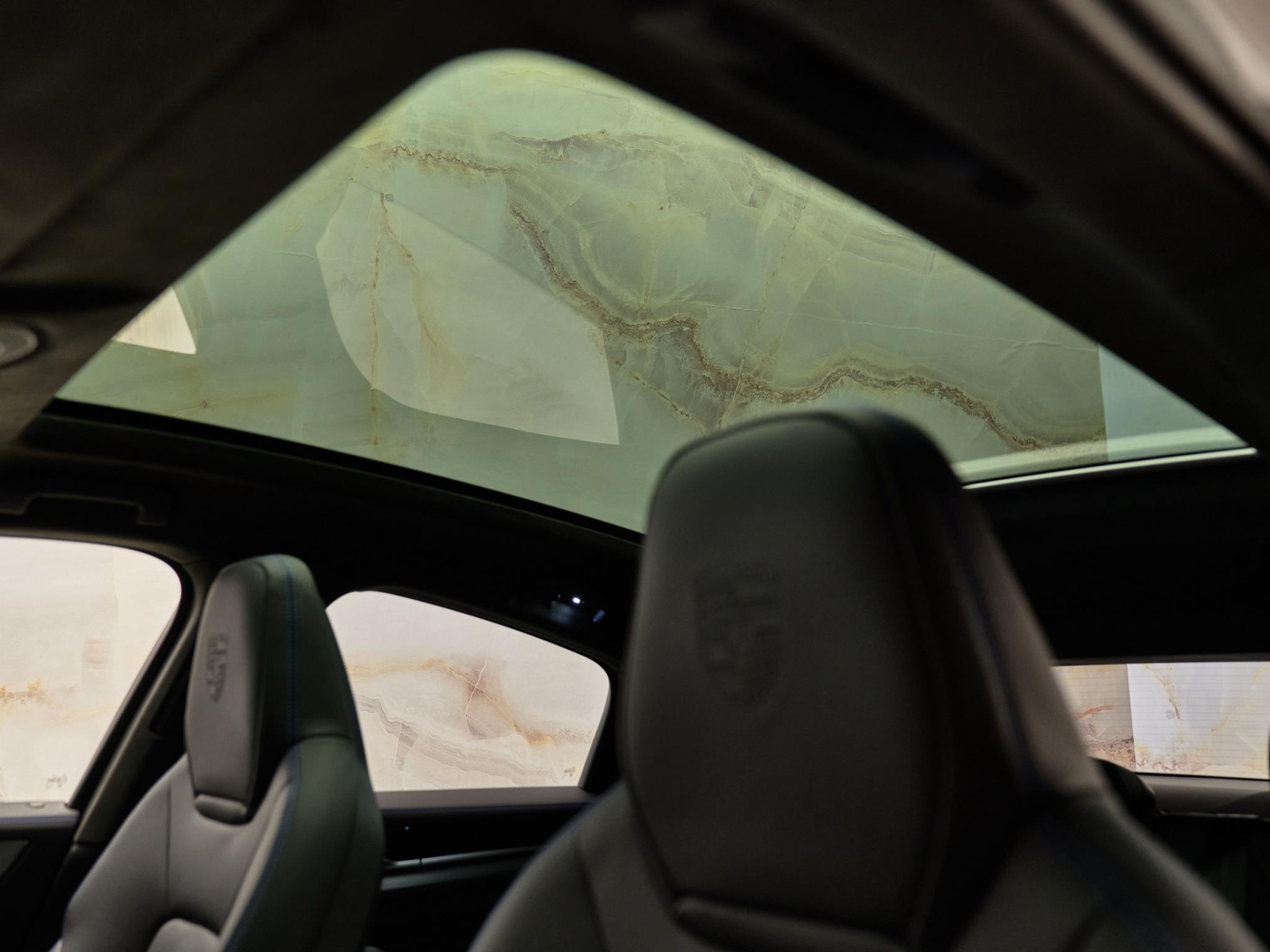 Porsche Cayenne - 11