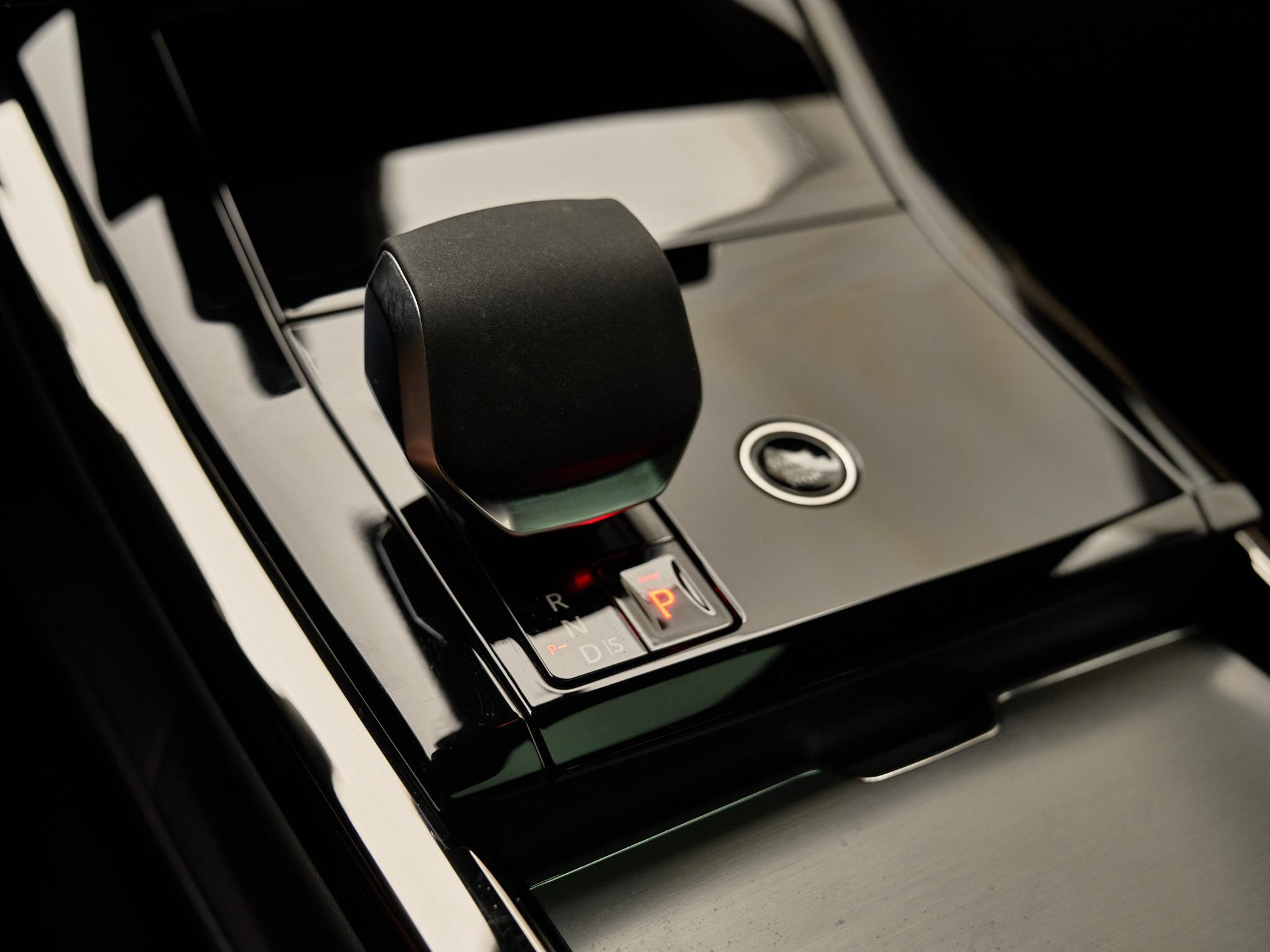 Land Rover Range Rover Sport - 19