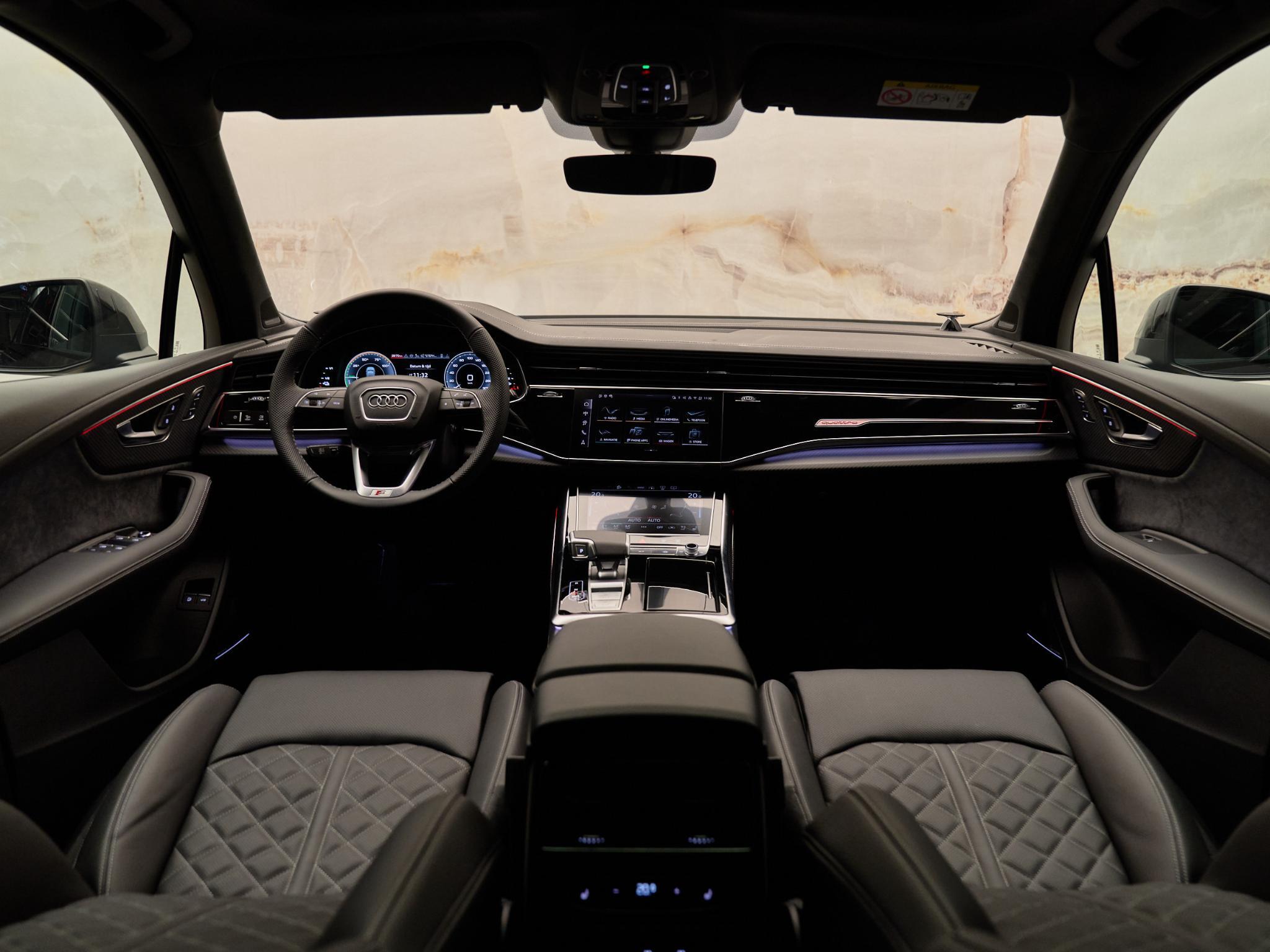 Audi Q7 - 32