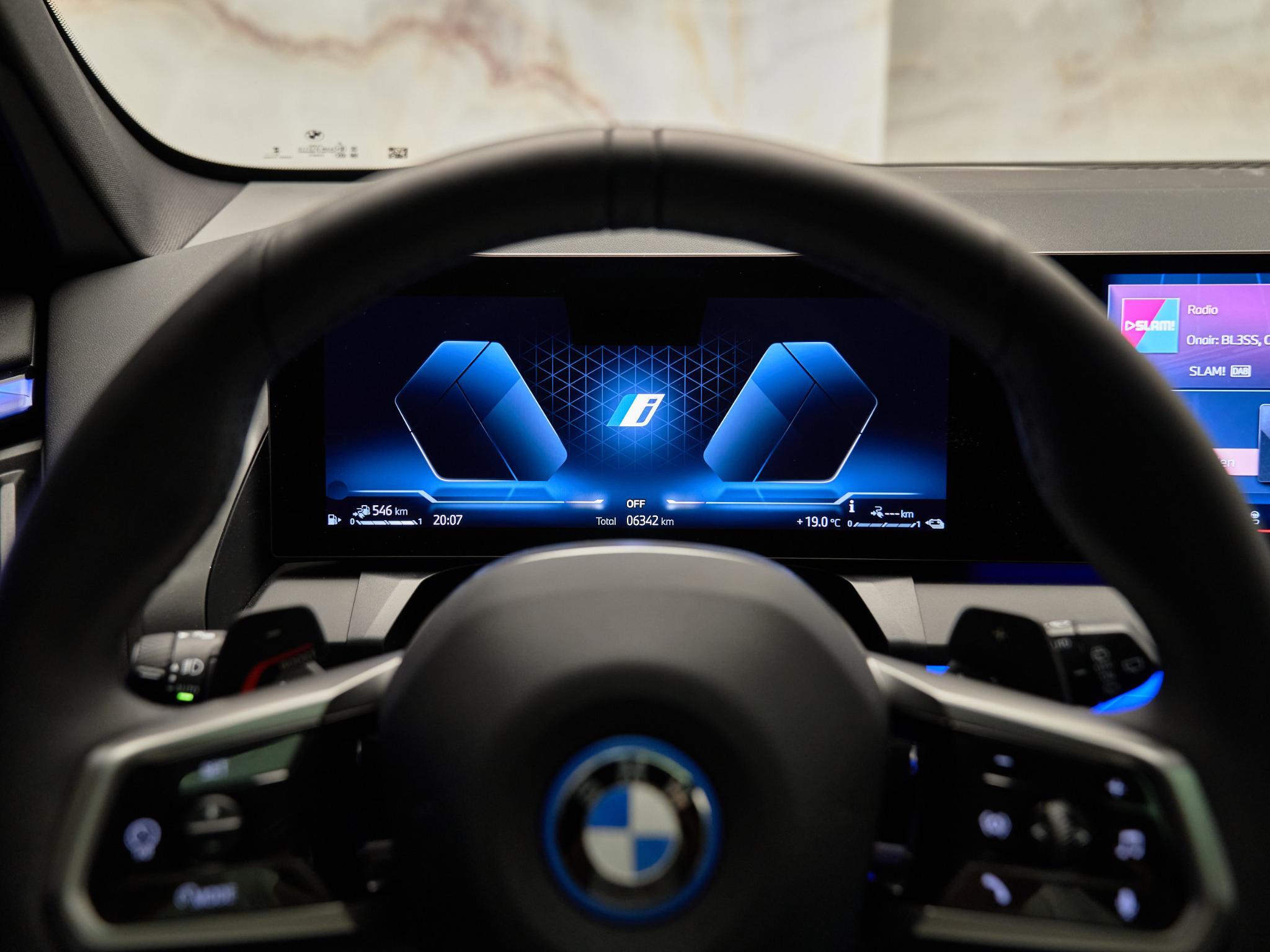 BMW X3 - 16