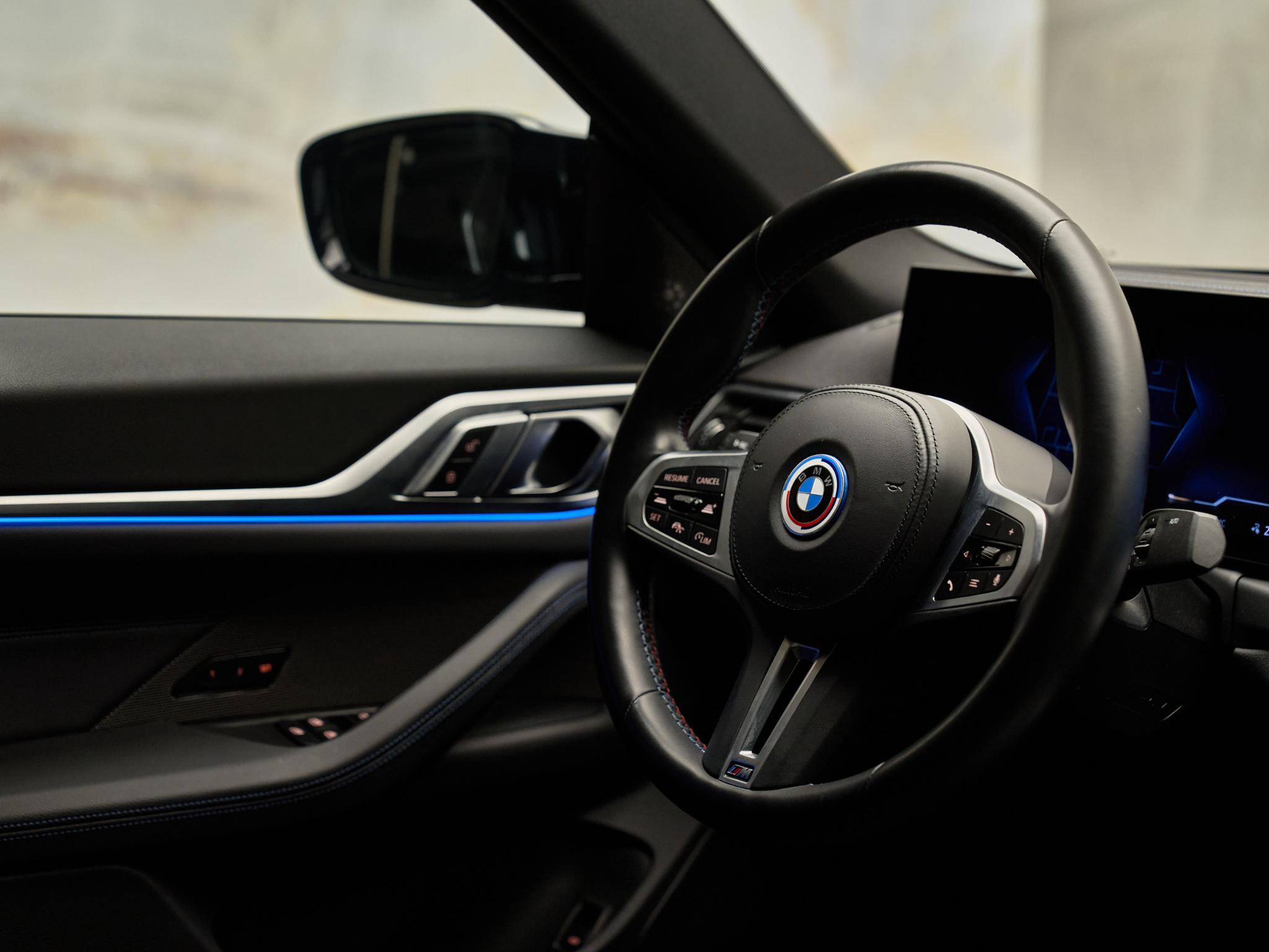 BMW i4 - 24