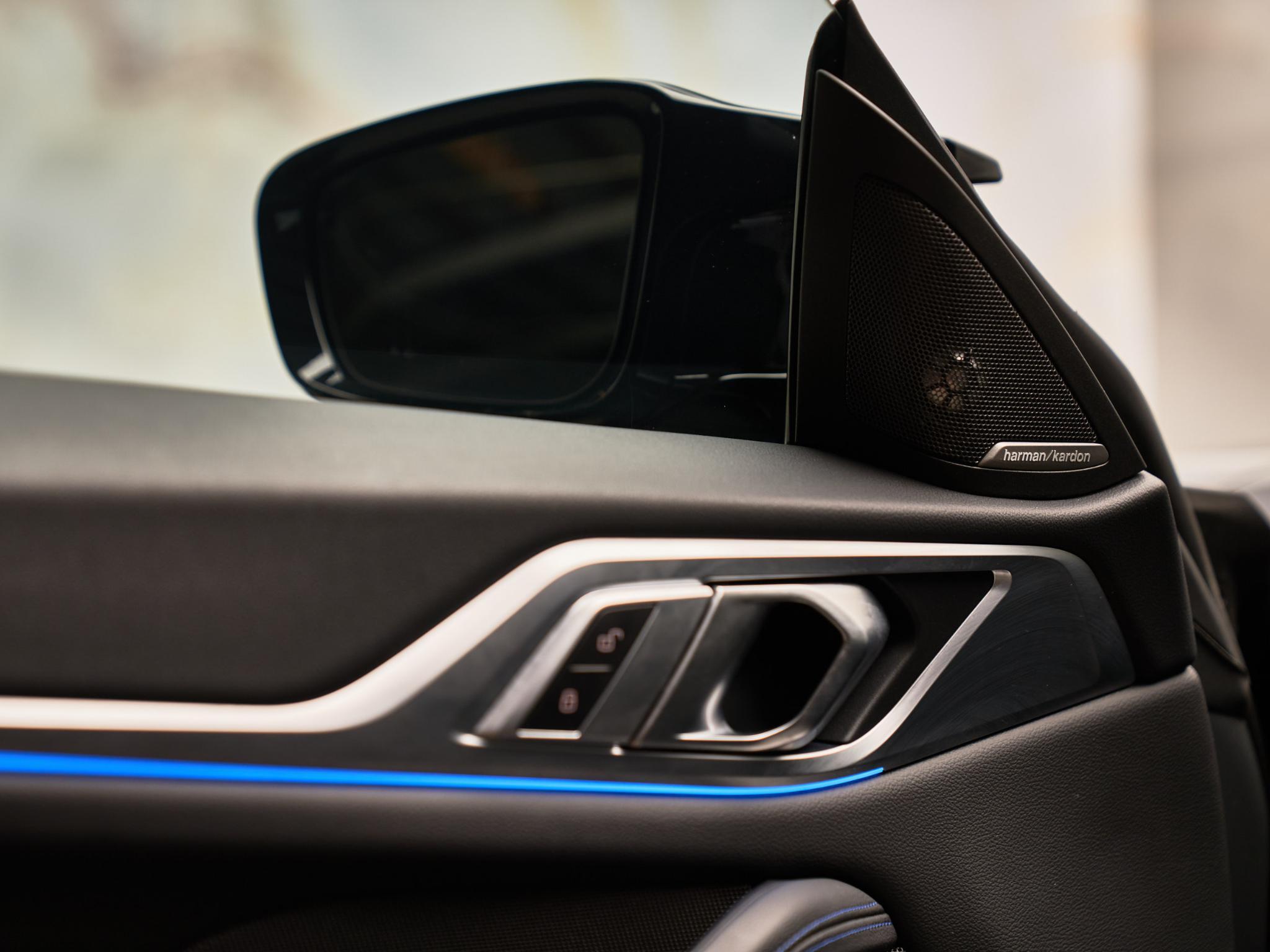BMW i4 - 12