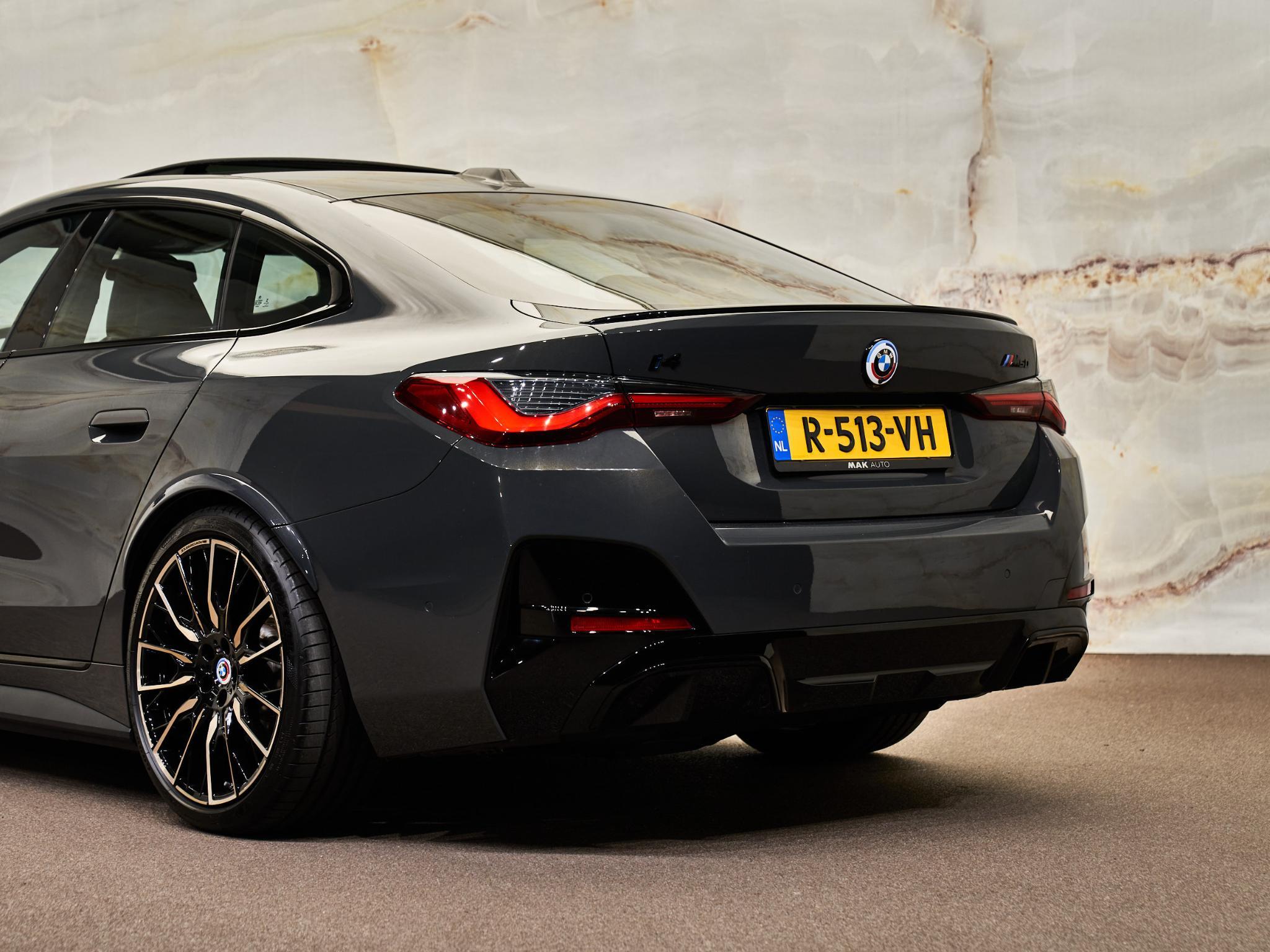 BMW i4 - 5