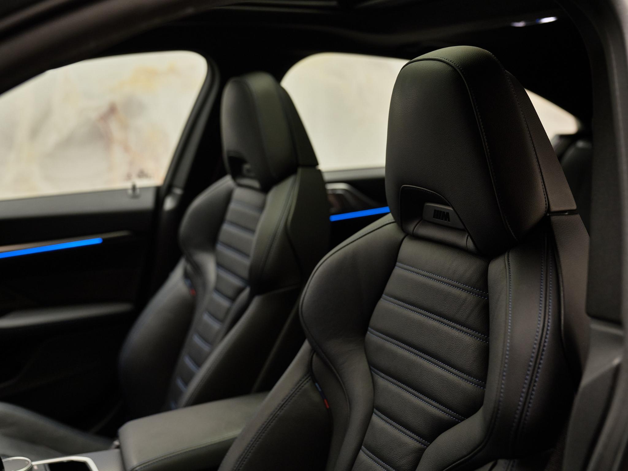 BMW i4 - 25