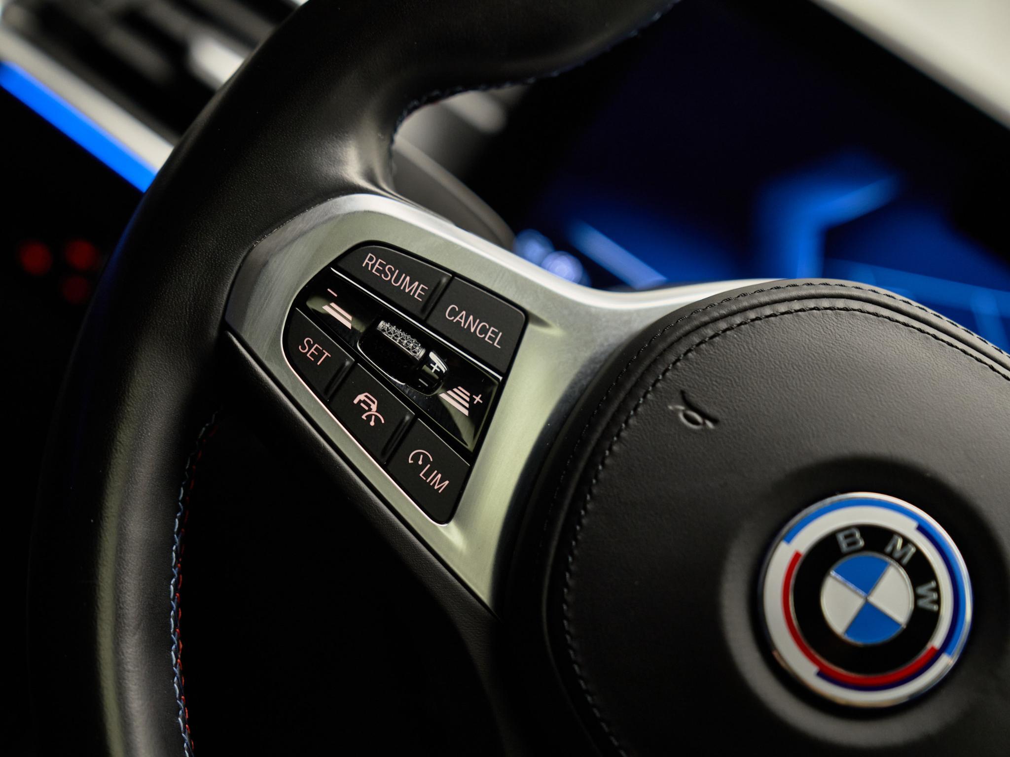 BMW i4 - 18