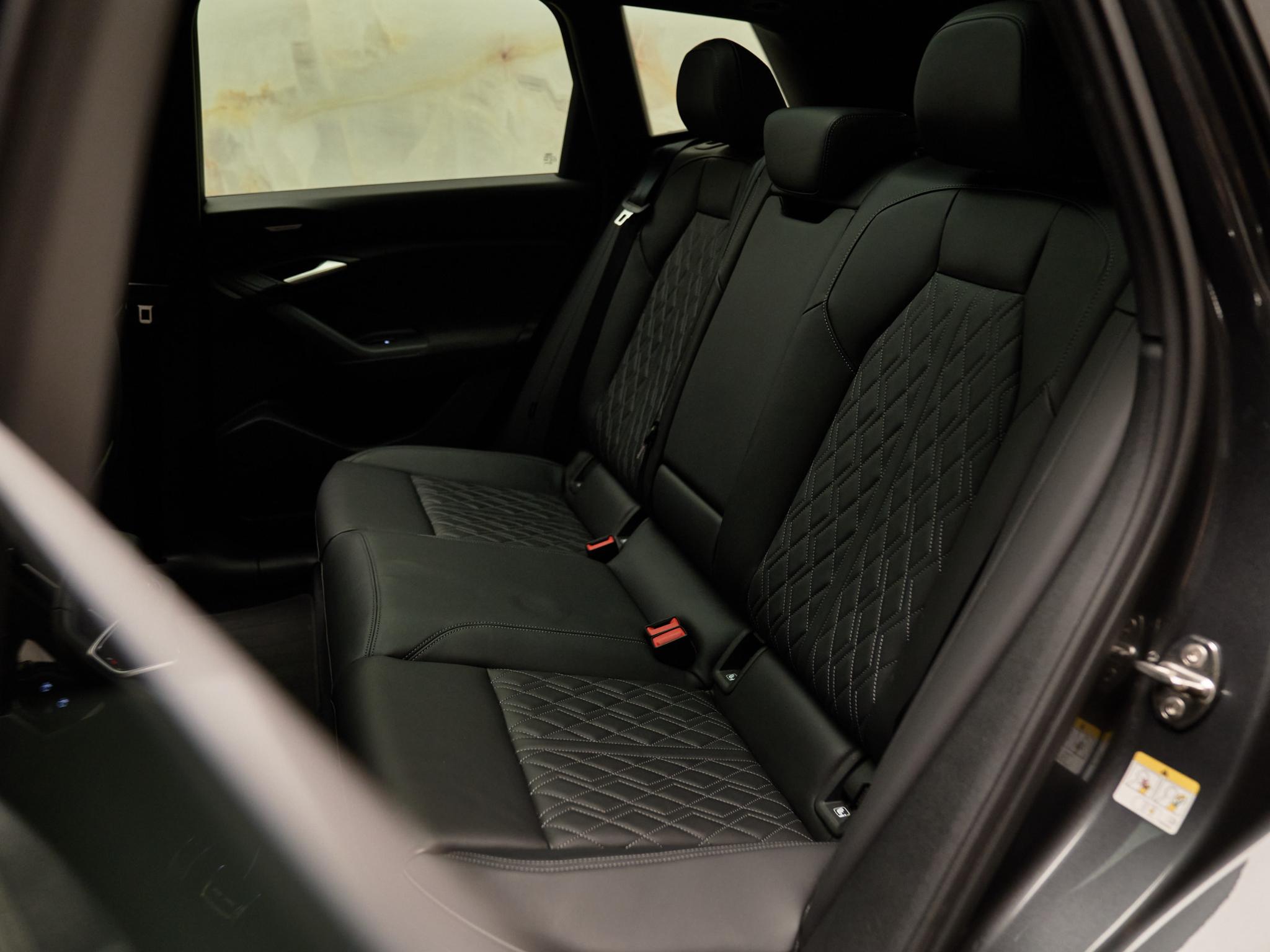 Audi SQ6 e-tron - 26