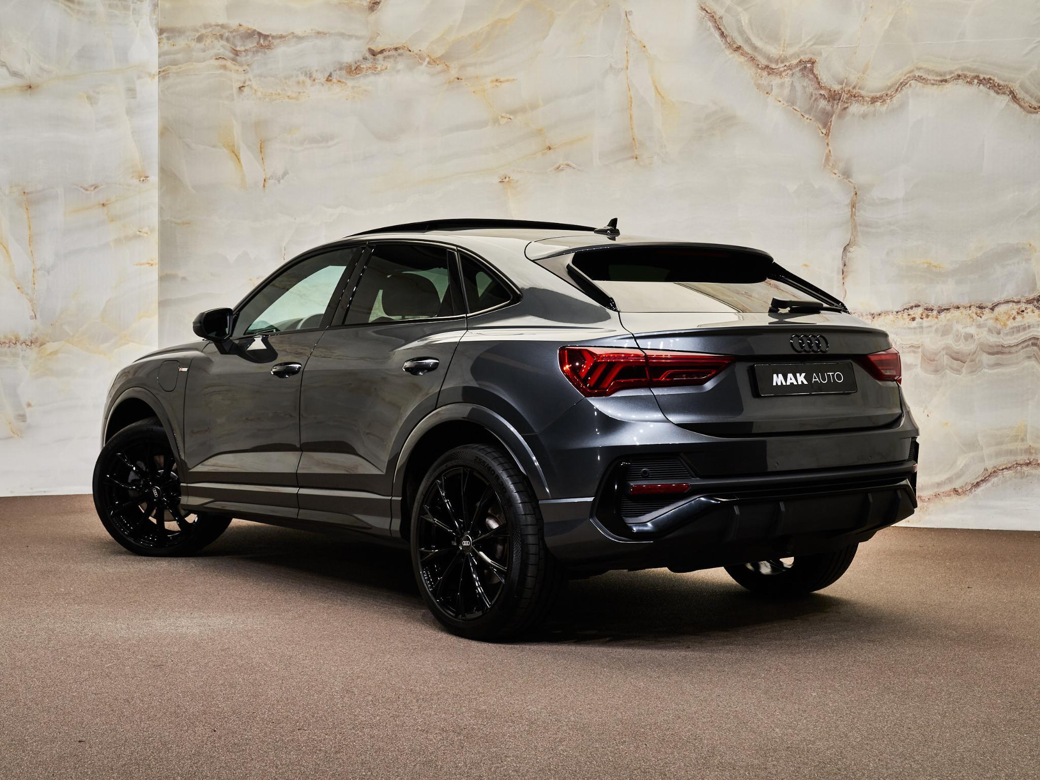 Audi Q3 - 3